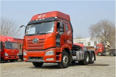 Máy kéo FAW 6×4 J6P đã qua sử dụng