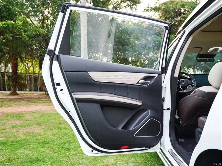2023 NEW BYD SONG MAX DMI MPV