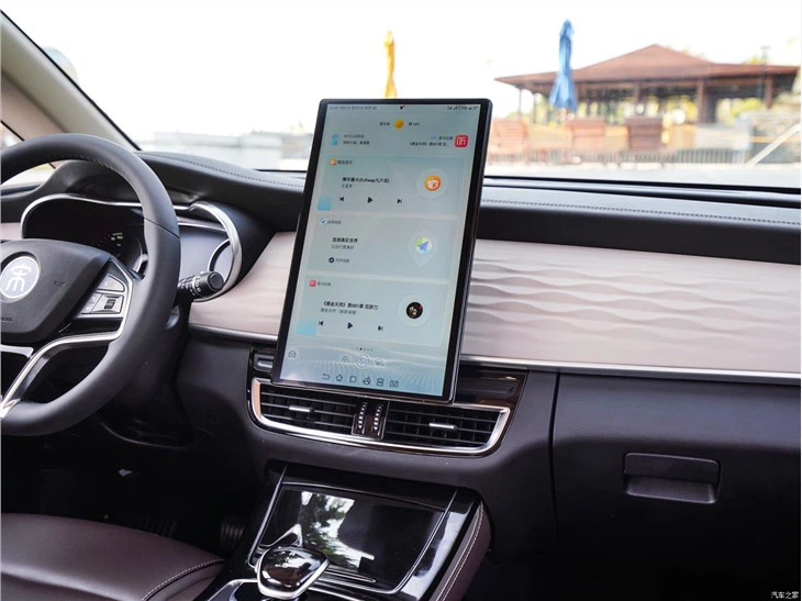 2023 NEW BYD SONG MAX DMI MPV