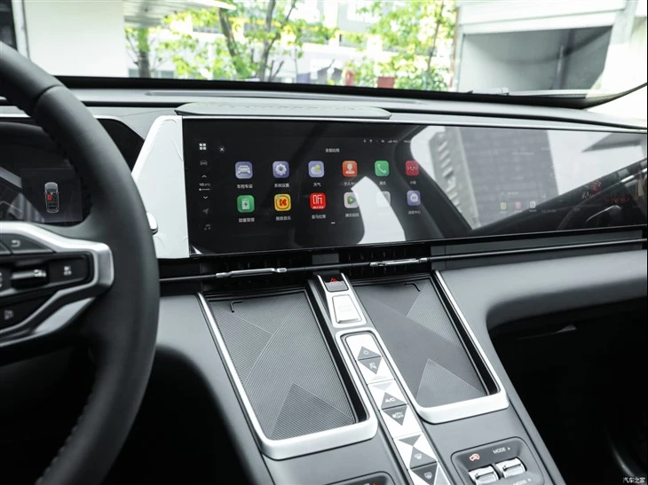 Haval XiaoLong MAX