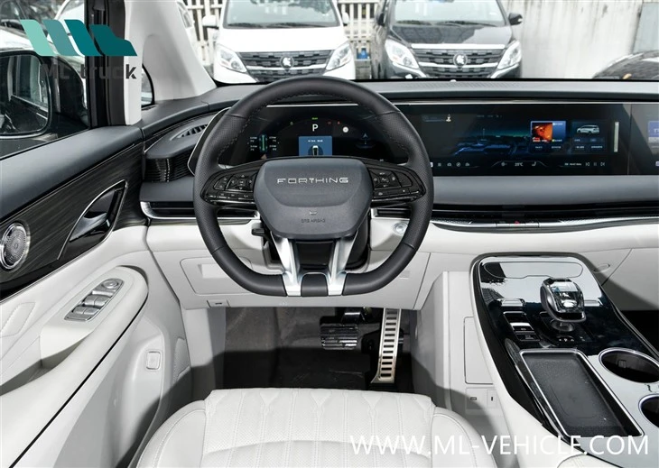 2024 DongFeng Forthing U-Tour V9 PHEV MPV