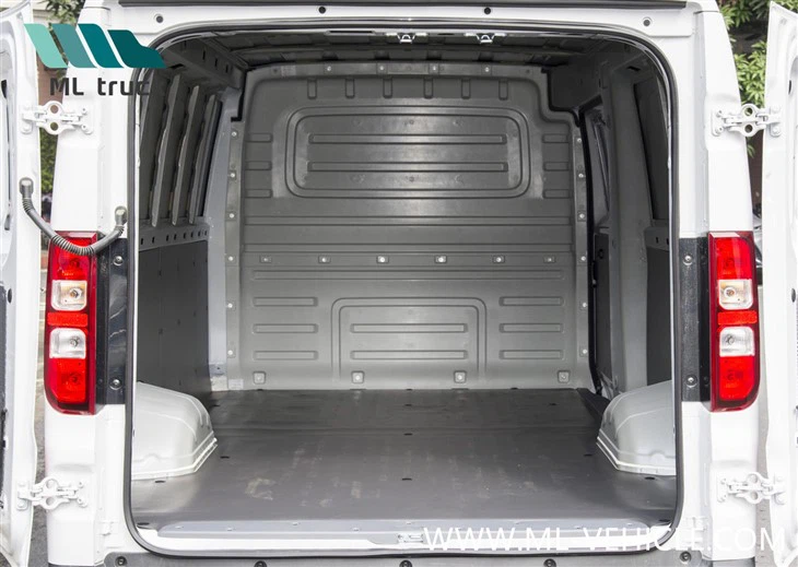 2024 SAIC GM WuLing YangGuang EV Van