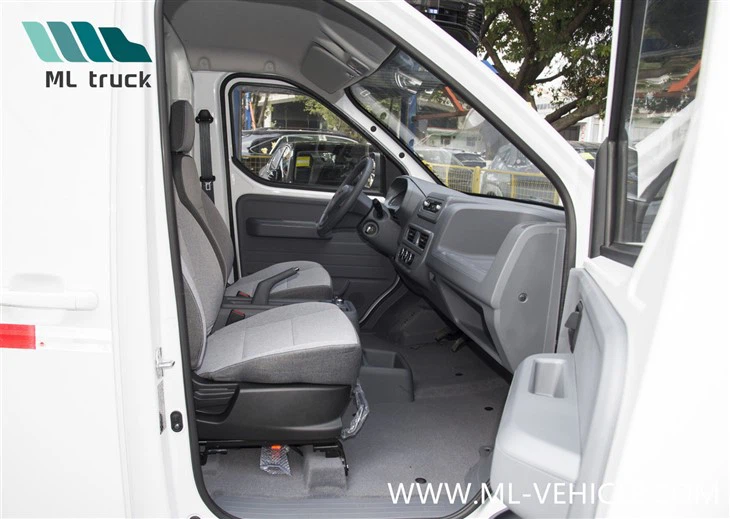 2024 SAIC GM WuLing YangGuang EV Van