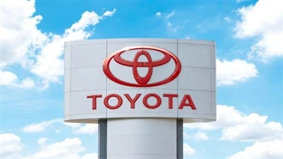 Sản lượng toàn cầu của Toyota giảm 0,8% trong tháng 10, Doanh số bán hàng toà...